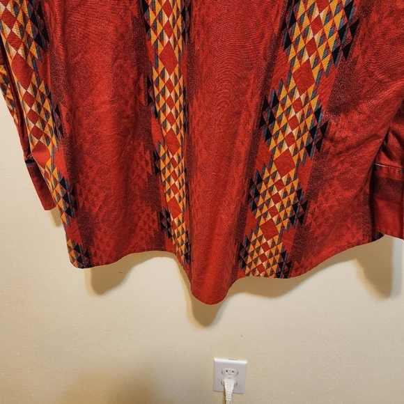 Vintage WRANGLER Red Geometric Aztex Western Shirt Pearl Snap Long Sleeve  XLT - Picture 10 of 10
